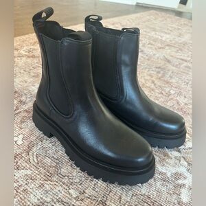 Thursday Legend Platform Boots